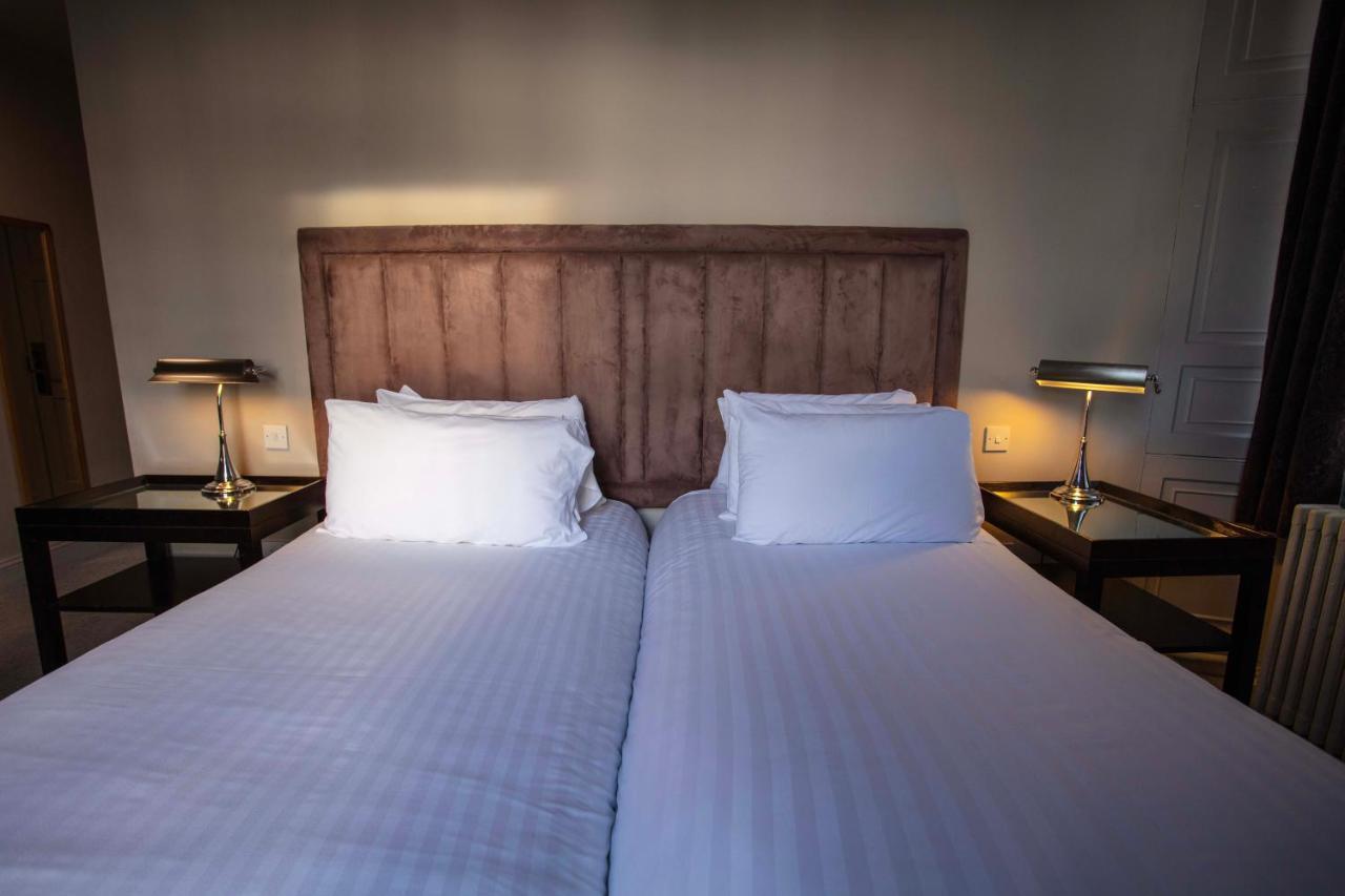 Strathaven Hotel Extérieur photo