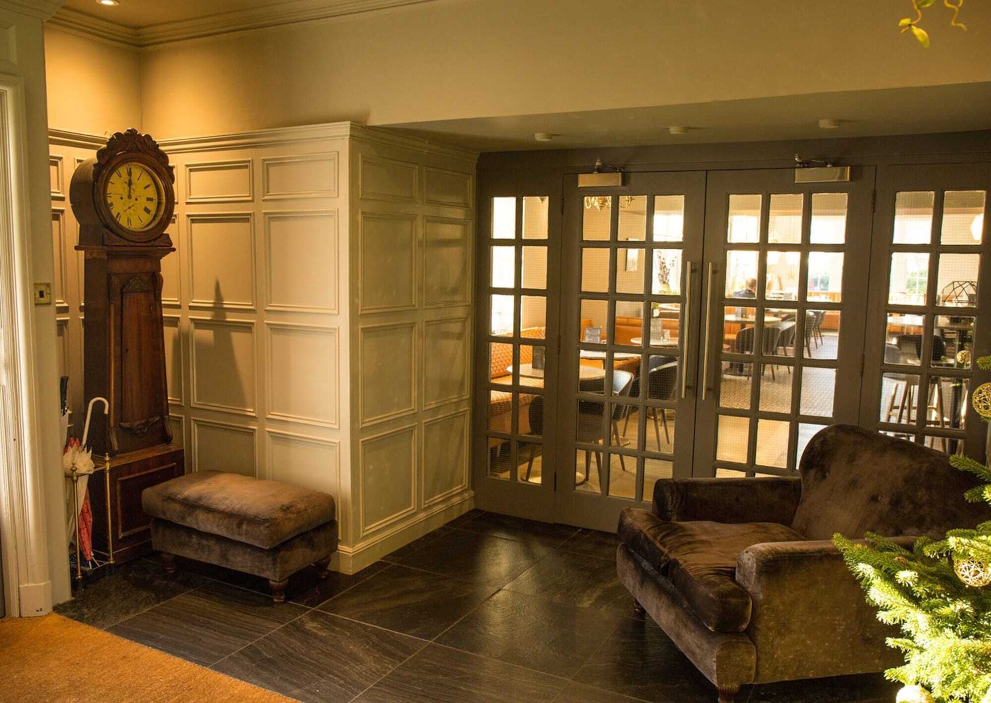 Strathaven Hotel Extérieur photo